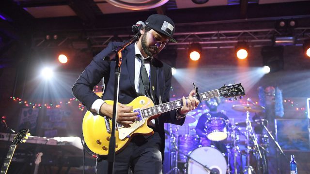 2017 SXSW Showcasing Artist Shakey Graves & The Roots