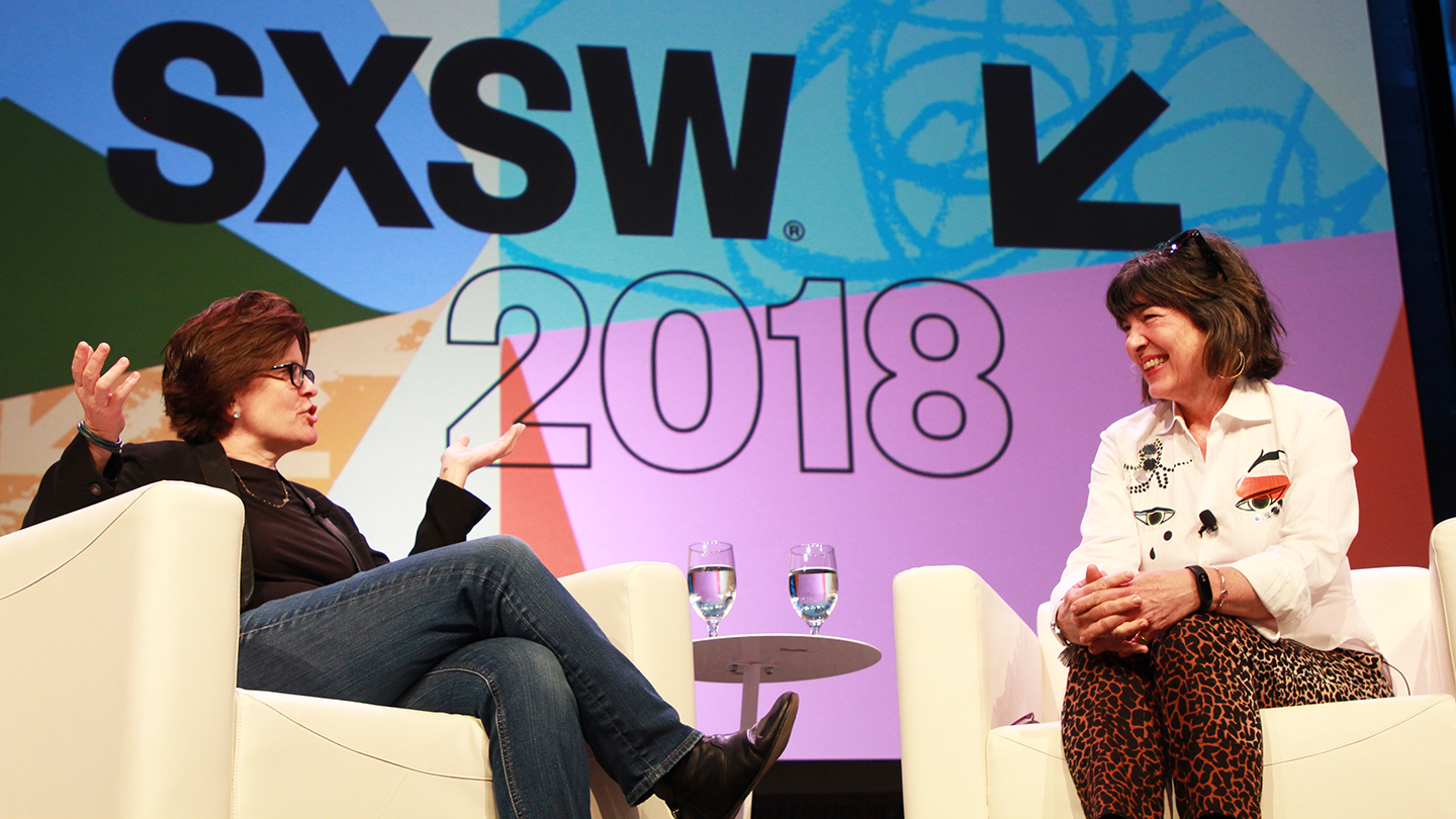 Christiane Amanpour & Kara Swisher – Photo by Kaylin Balderrama