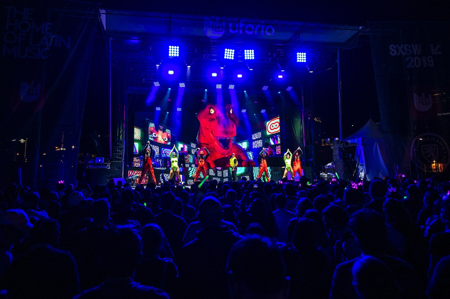 J Balvin at Native Hostel Backyard presented by Uforia, The Home of Latin Music – Photo by David Brendan Hall