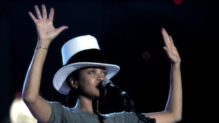 Erykah Badu at SXSW 2009 - Photo by John Carrico