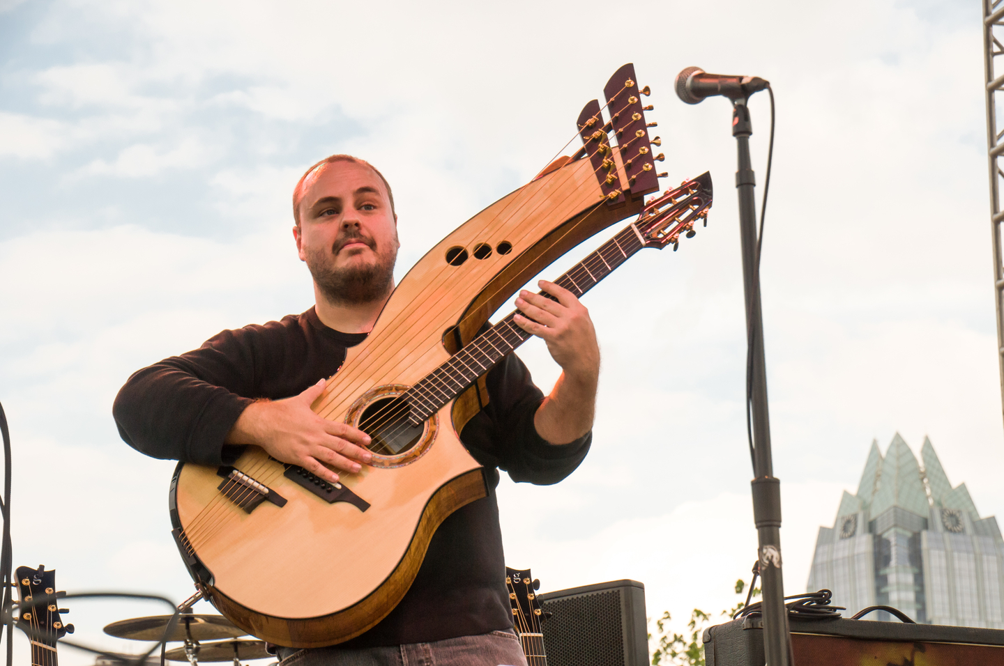 Andy McKee, 2012. Photo by Dan Slutsky