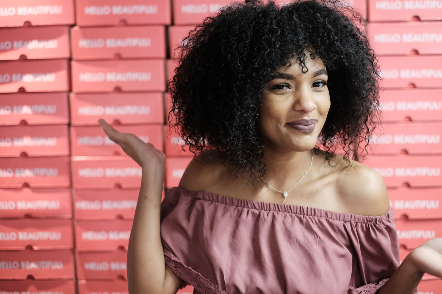 Attendee at the SheaMoisture Lounge. Photo by Geoff Duncan