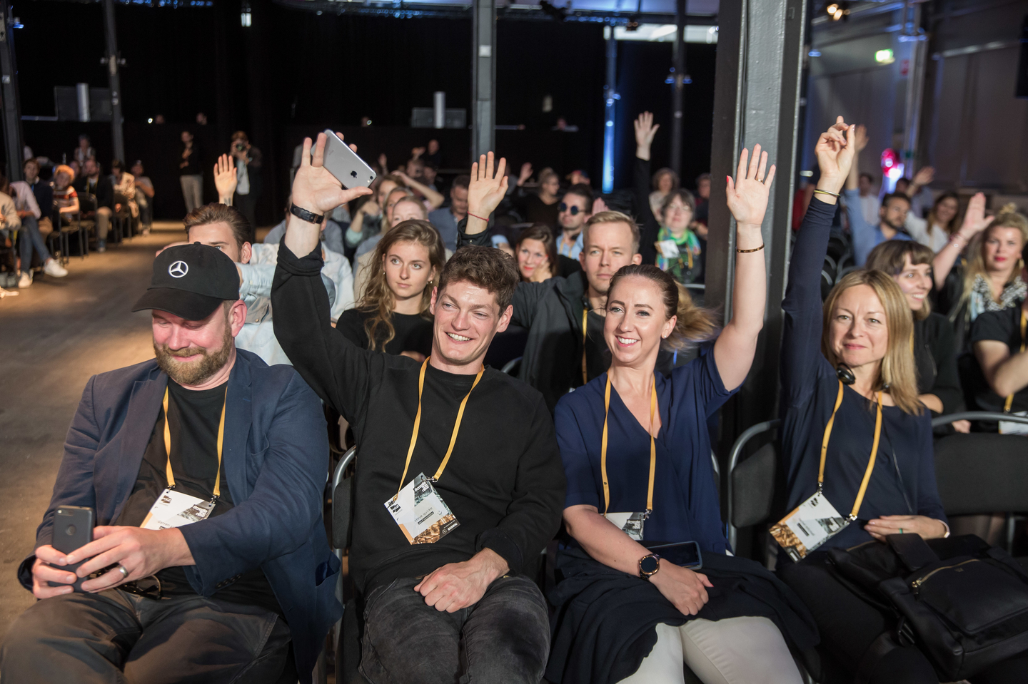 The audience prepares for Mark Adams' convention closing talk. Photo by Markus Noss/Daimler AG