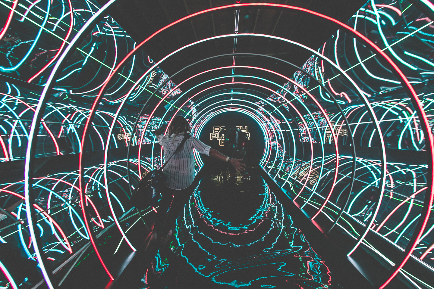 Visitors enjoy the “Ready Player One Experience with VIVE VR” at Brazos Hall. Jump into the big ball pit at “Mashable House: Time Warp,” located at The Main. The experience runs through Sunday, March 11.