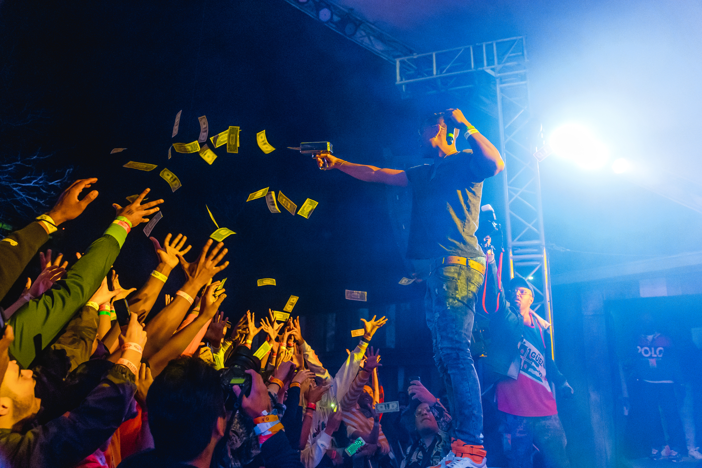 Cap Gold at Stubb's, presented by DNES Marketing – Photo by Levi Thompson