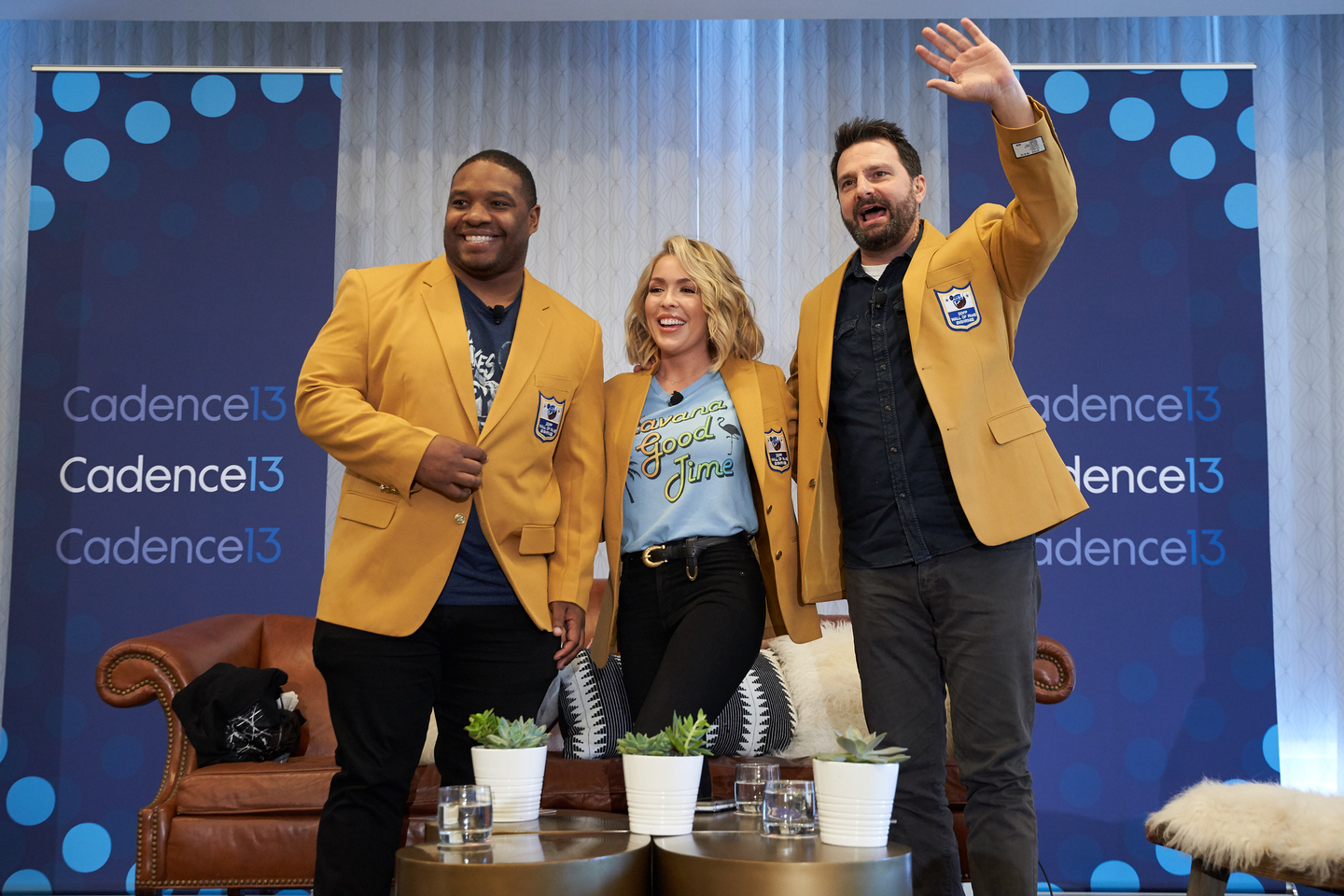 Maurice Jones-Drew, Colleen Wolfe, and Dave Dameshek at The Dave Dameshek Football Program Podcast – Photo by Naveed Parekh