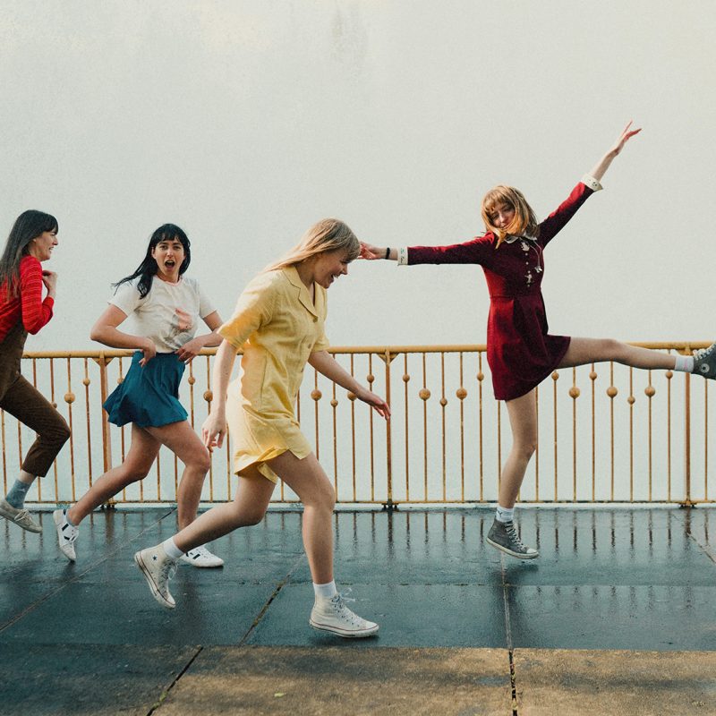 Los Bitchos - Photo by Tom Mitchell