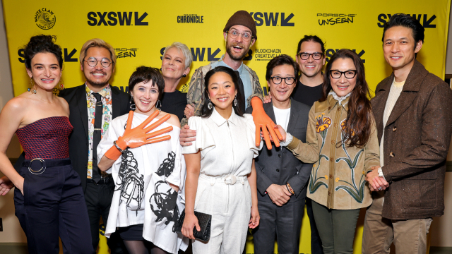 L-R) Jenny Slate, Daniel Kwan, Tallie Mendel, Jamie Lee Curtis, Daniel Scheinert, Stephanie Hsu, Ke Huy Quan, Jonathan Wang, Michelle Yeoh and Harry Shum Jr. attend "Everything Everywhere All At Once" premiere – SXSW 2022 – Photo by Rich Fury/Getty Images for SXSW