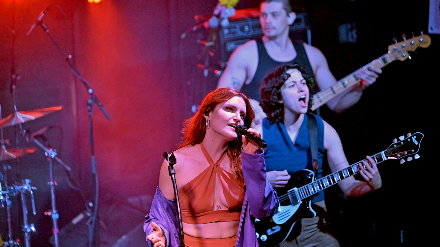 MUNA at Mohawk Outdoor – SXSW 2022 – Photo by Chris Saucedo/Getty Images for SXSW