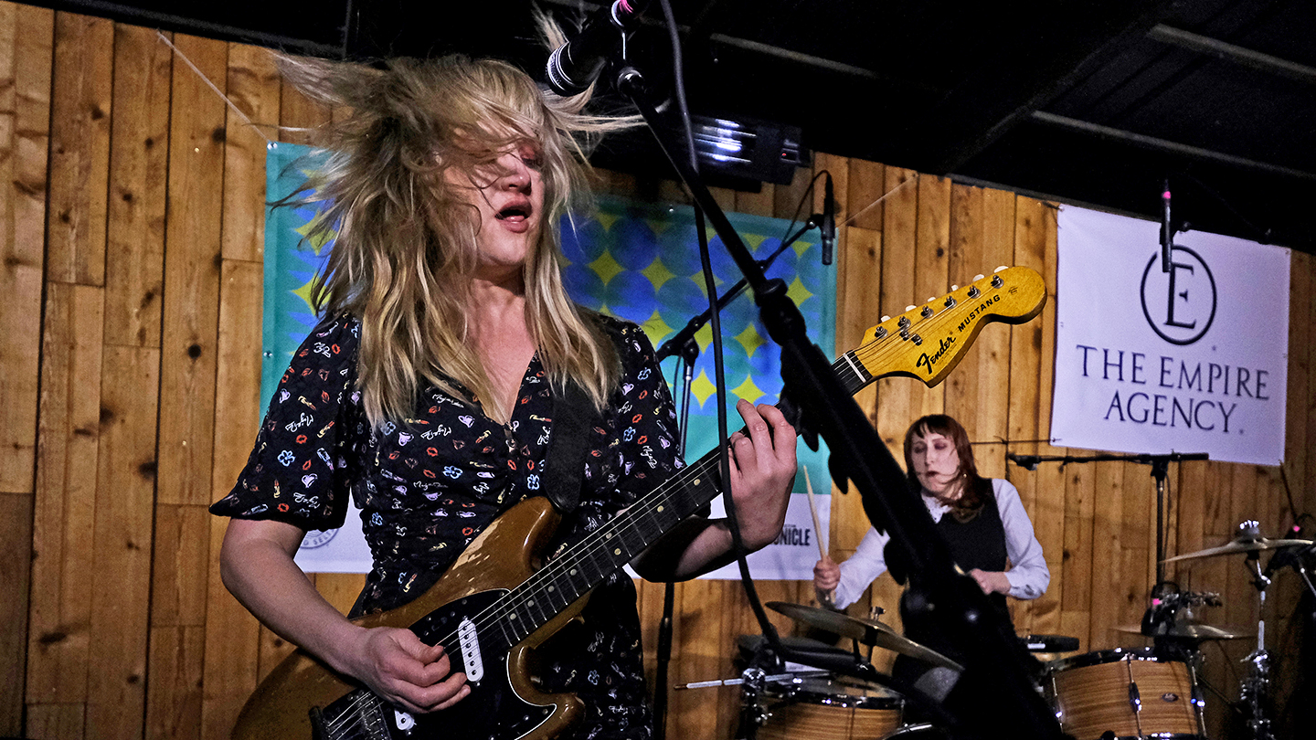 Deap Vally at Creek and the Cave – SXSW 2022 – Photo by Hubert Vestil/Getty Images for SXSW