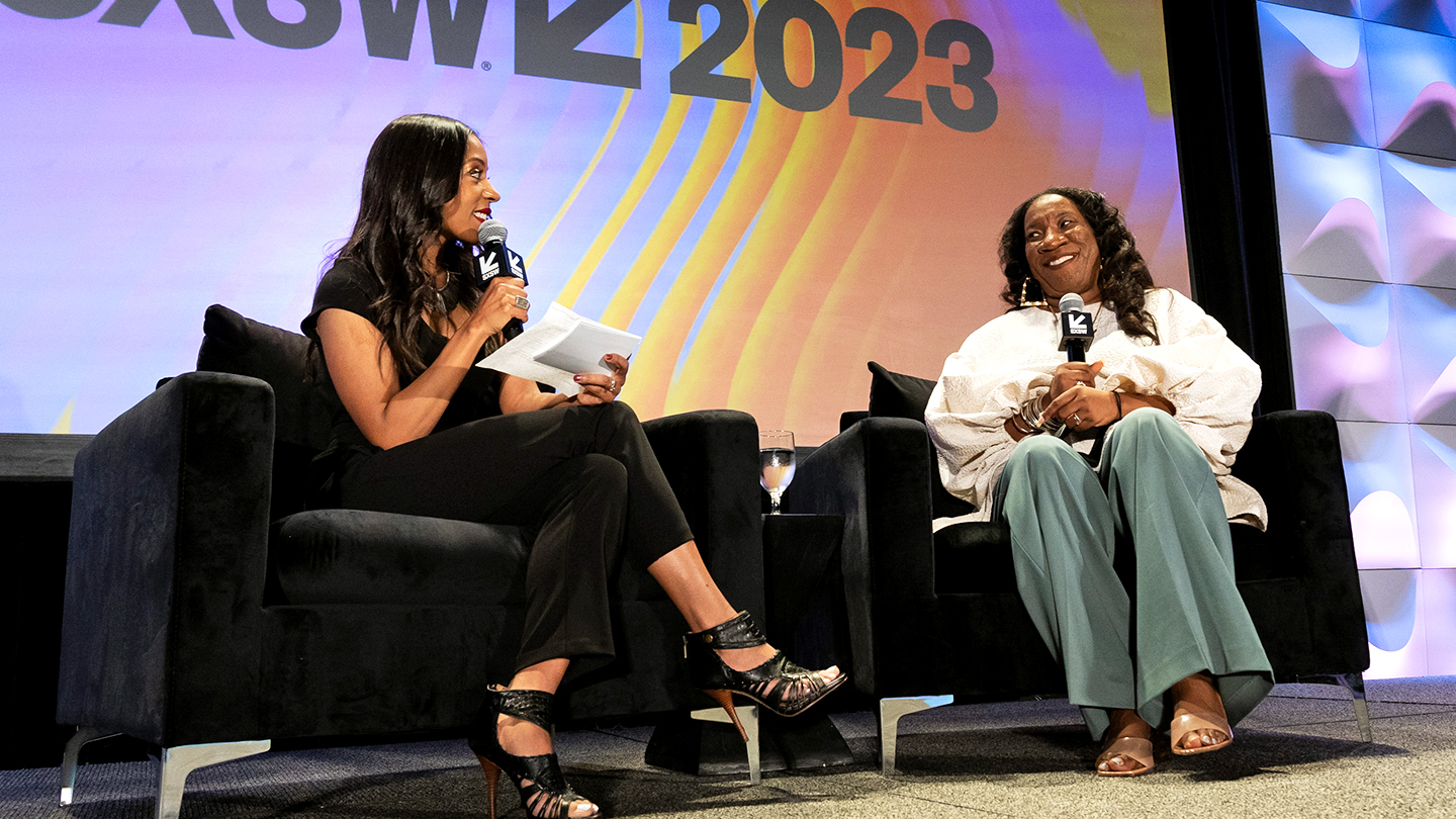 (L-R) Aliah Berman, Tarana Burke – Featured Session: #Metoo: The Power of a Platform, 5 Years Later – SXSW 2023 – Photo by Katie Marriner