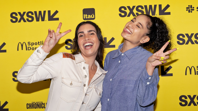 (L-R) Dani Adaliz, Ashley Soto Paniagua – Independent TV Pilot Program Photo Op – SXSW 2023 – Photo by Shunya Carroll