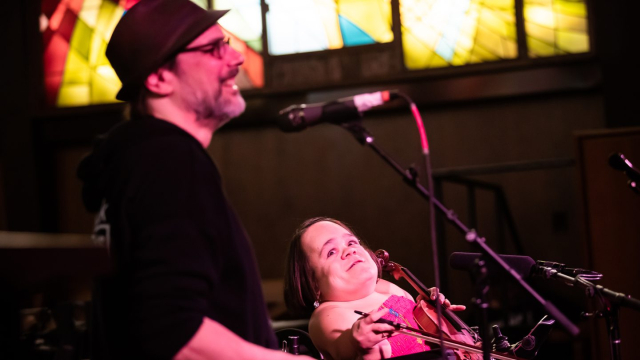 Bob Boilen interviews Gaelynn Lea at the Tiny Desk Family Hour