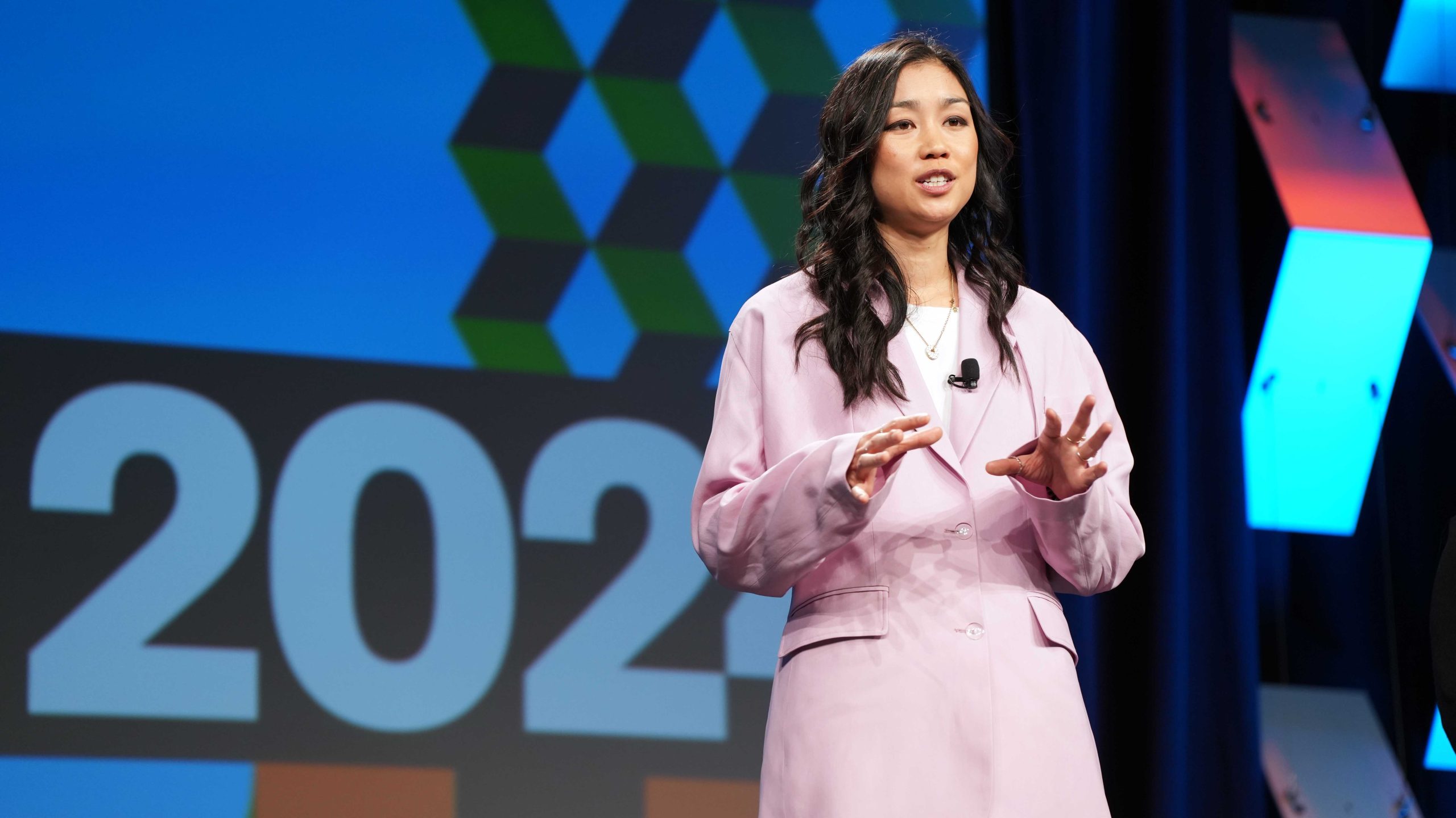 Keynote – Privacy-in-Progress: Redefining the Boundaries of Being Online with Tracy Chou – Photo by Akash Kataria