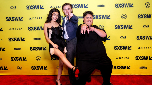 "Y2K" Red Carpet (L-R) Rachel Zegler, Jaeden Martell, Julian Dennison – Photo by Renee Dominguez