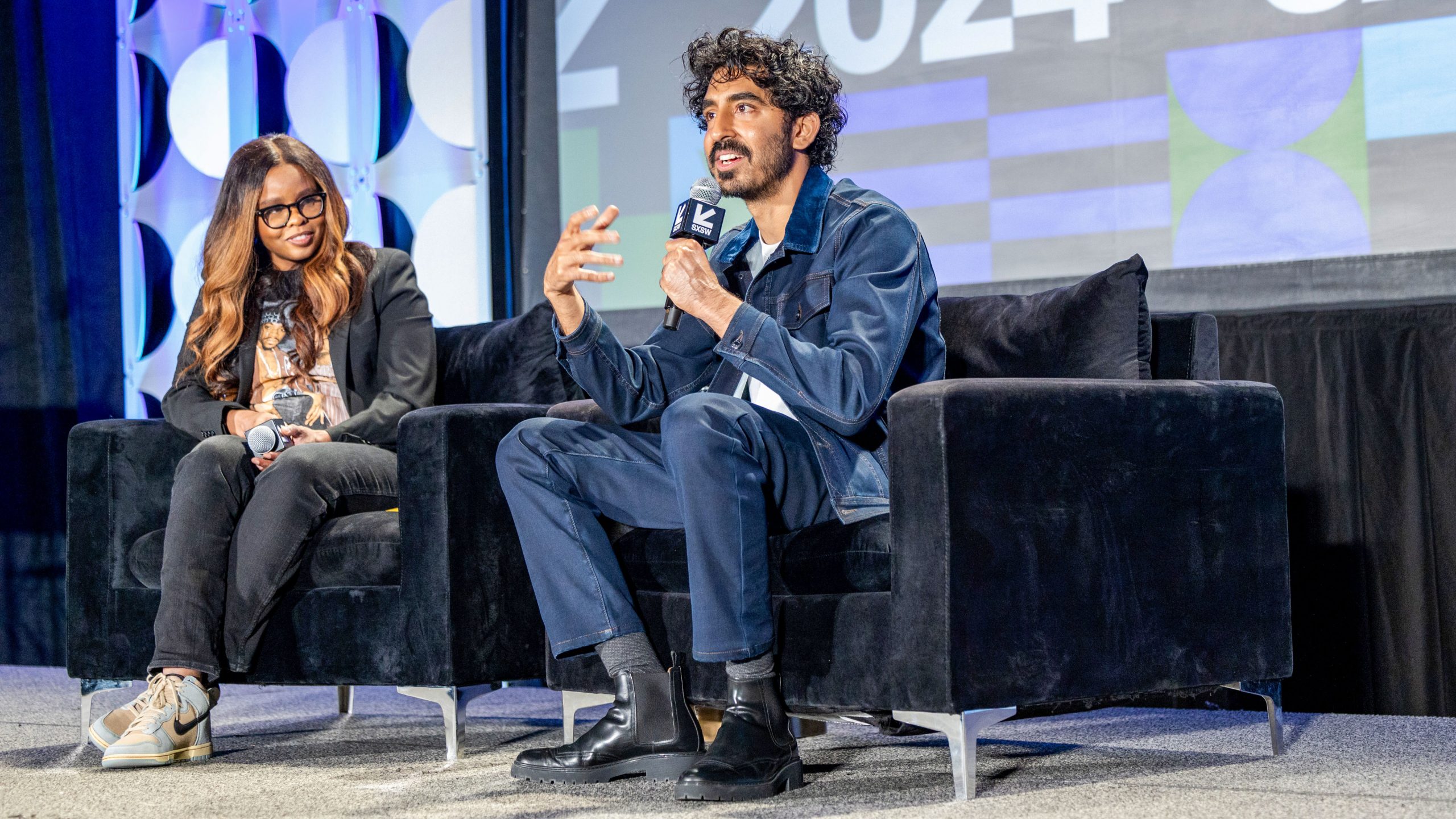 Featured Session with Dev Patel - Photo by Marina Alvarez